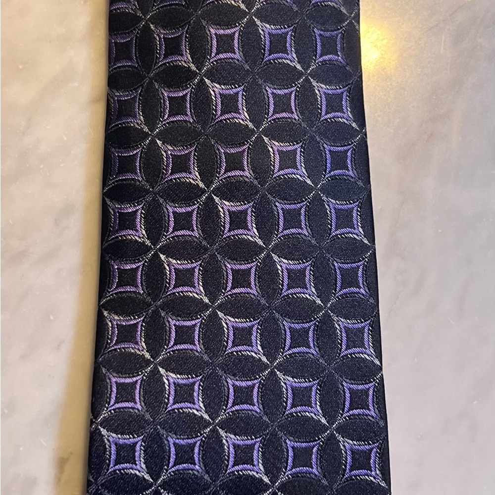 Sophisticated Geometric Purple Men's Tie
